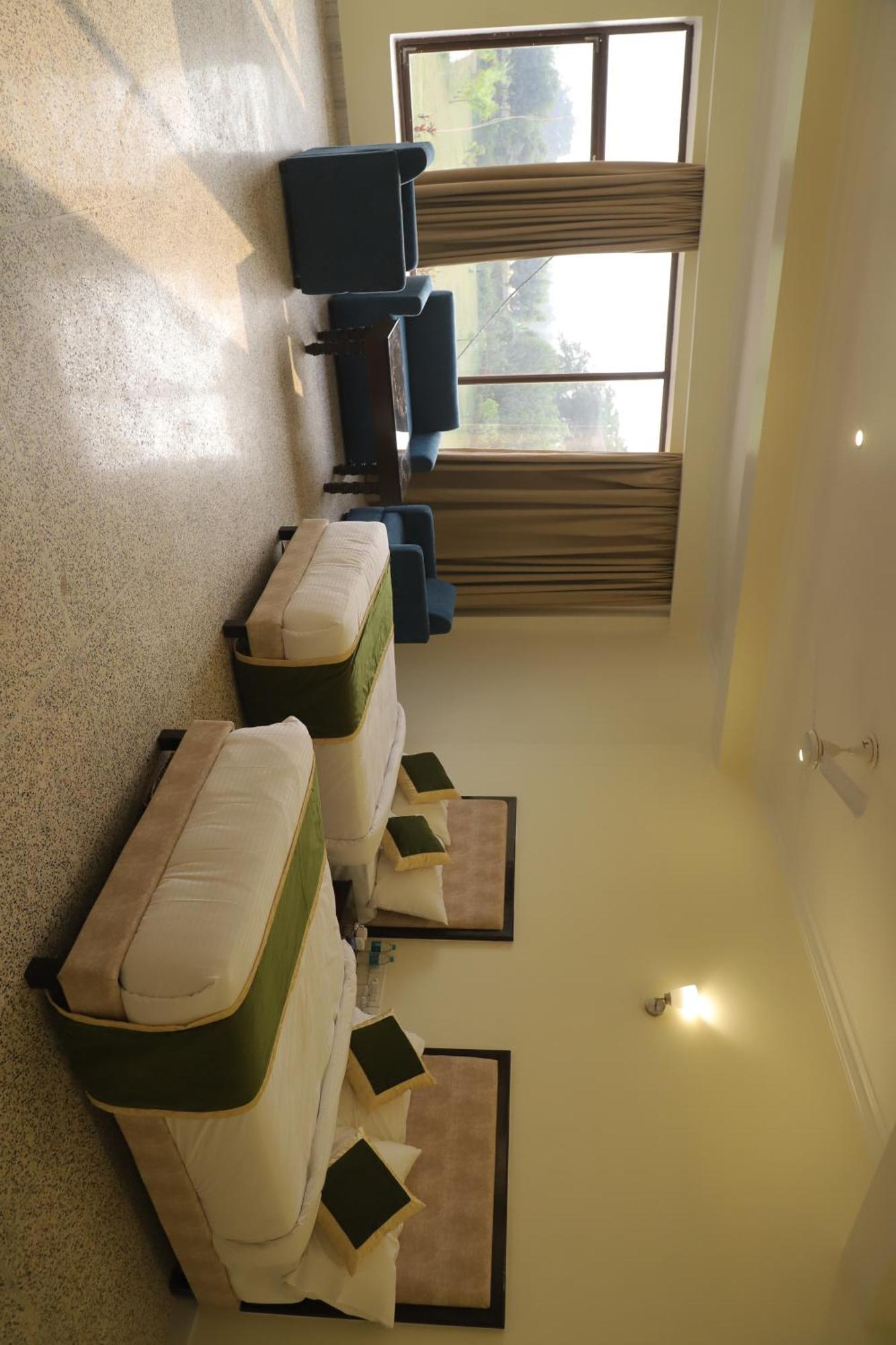Gautam Hotels & Resorts Khajurāho Extérieur photo